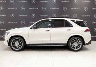 Подержанный автомобиль Mercedes-Benz GLE 2021 года (8 фото)
