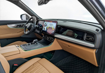 Новый GAC GS8 2025 (9 фото)