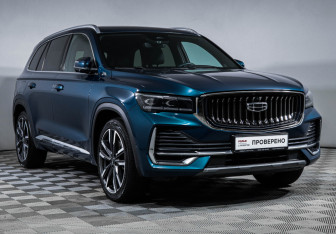 Подержанный автомобиль Geely Monjaro 2023 года (3 фото)