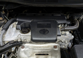 Подержанный автомобиль Toyota Camry Sedan 2014 года (12 фото)