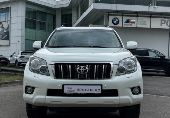 Подержанный автомобиль Toyota Land Cruiser Prado 2012 года (2 фото)