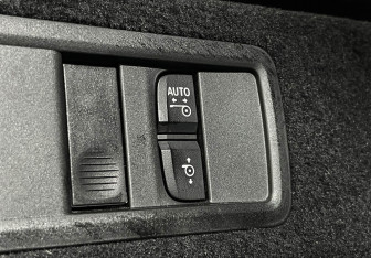 Подержанный автомобиль BMW X5 2024 года (29 фото)