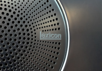 Подержанный автомобиль Genesis G70 2021 года (28 фото)