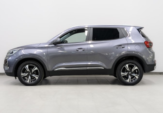 Подержанный автомобиль Chery Tiggo 4 Pro 2023 года (8 фото)