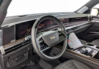 Подержанный автомобиль Cadillac Escalade Suv 2025 года (16 фото)