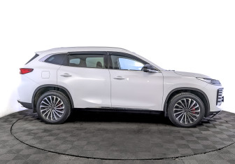 Подержанный автомобиль Exeed TXL 2023 года (4 фото)
