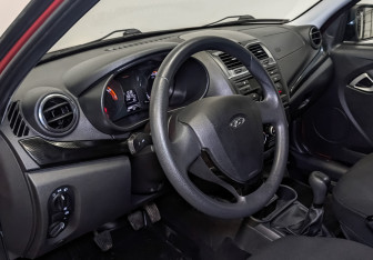 Подержанный автомобиль LADA (ВАЗ) Granta Wagon 2019 года (16 фото)