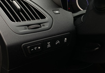 Подержанный автомобиль Hyundai ix35 2012 года (19 фото)