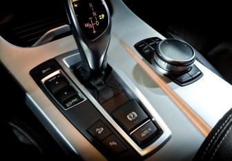 Подержанный автомобиль BMW X4 2018 года (28 фото)