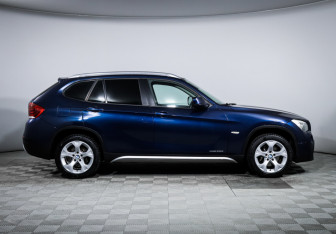 Подержанный автомобиль BMW X1 2012 года (4 фото)
