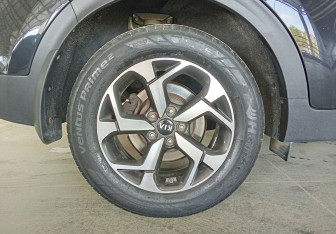 Подержанный автомобиль Kia Sportage 2019 года (19 фото)