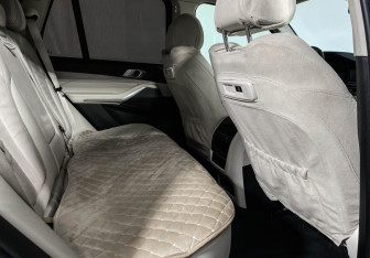 Подержанный автомобиль BMW X5 2020 года (14 фото)