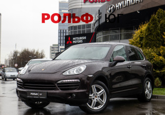 Подержанный автомобиль Porsche Cayenne 2014 года (1 фото)