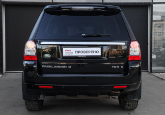 Подержанный автомобиль Land Rover Freelander 2011 года (5 фото)