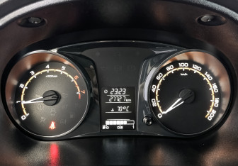 Подержанный автомобиль LADA (ВАЗ) Granta Sedan 2025 года (15 фото)