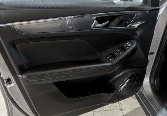 Подержанный автомобиль Haval Jolion 2022 года (17 фото)