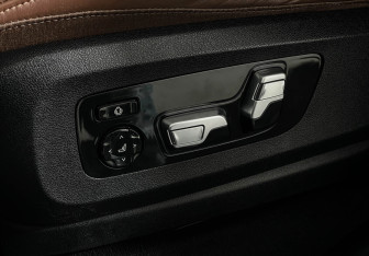 Подержанный автомобиль BMW X7 2019 года (18 фото)