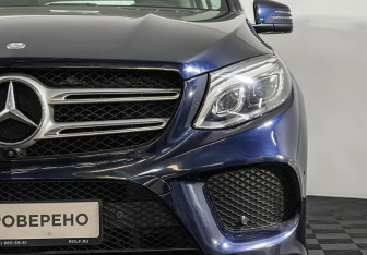 Подержанный автомобиль Mercedes-Benz GLE 2016 года (19 фото)