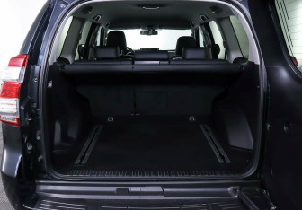 Подержанный автомобиль Toyota Land Cruiser Prado 2014 года (18 фото)