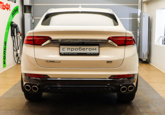 Подержанный автомобиль Geely Tugella 2023 года (5 фото)