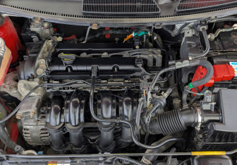 Подержанный автомобиль Ford Fiesta Hatchback 2016 года (9 фото)