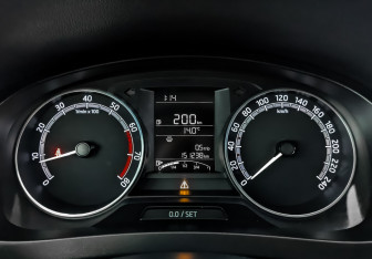 Подержанный автомобиль Skoda Rapid Liftback 2019 года (16 фото)