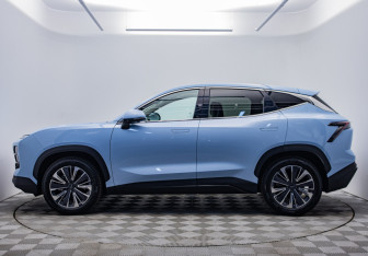Подержанный автомобиль Jetour Dashing 2023 года (2 фото)