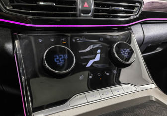 Подержанный автомобиль Exeed VX 2022 года (15 фото)