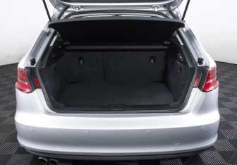 Подержанный автомобиль Audi A3 Hatchback 2014 года (9 фото)