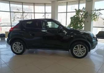 Подержанный автомобиль Nissan Juke 2014 года (4 фото)
