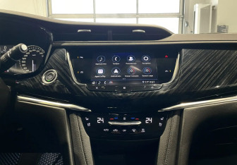 Подержанный автомобиль Cadillac XT6 2020 года (16 фото)