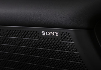 Подержанный автомобиль Changan UNI-V 2024 года (16 фото)