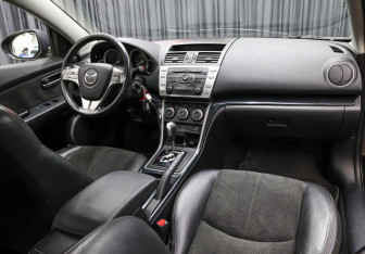 Подержанный автомобиль Mazda 6 Sedan 2008 года (10 фото)