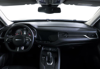 Подержанный автомобиль Haval F7 2020 года (10 фото)