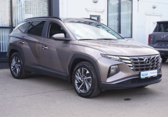 Подержанный автомобиль Hyundai Tucson 2023 года (3 фото)