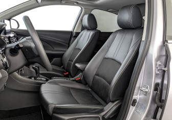 Подержанный автомобиль Changan Alsvin 2023 года (20 фото)