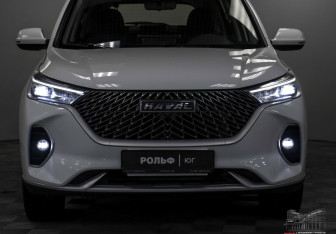 Подержанный автомобиль Haval M6 2023 года (4 фото)