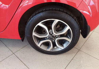 Подержанный автомобиль Kia Picanto 2021 года (9 фото)