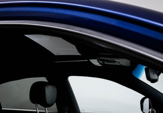 Подержанный автомобиль Infiniti QX70 2014 года (16 фото)