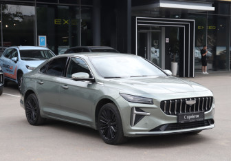 Подержанный автомобиль Geely Preface 2024 года (3 фото)