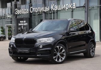 Подержанный автомобиль BMW X5 2013 года (26 фото)