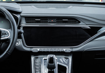 Подержанный автомобиль Geely Atlas Pro 2022 года (11 фото)
