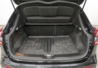 Подержанный автомобиль Nissan Qashqai 2021 года (10 фото)