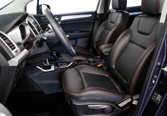 Подержанный автомобиль JAC JS3 2023 года (9 фото)