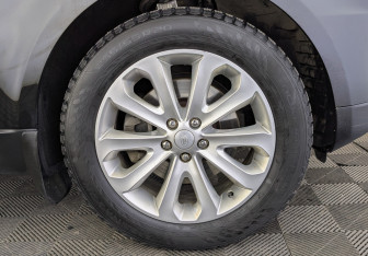 Подержанный автомобиль Land Rover Range Rover Sport 2017 года (12 фото)