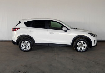 Подержанный автомобиль Mazda CX-5 2011 года (8 фото)