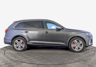 Подержанный автомобиль Audi SQ7 2020 года (4 фото)