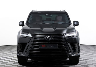 Подержанный автомобиль Lexus LX 2025 года (2 фото)