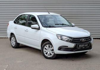 Подержанный автомобиль LADA (ВАЗ) Granta Sedan 2023 года (3 фото)