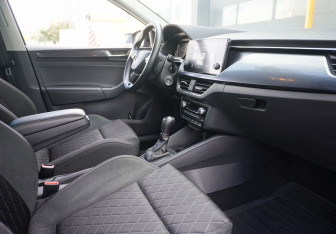 Подержанный автомобиль Skoda Rapid Liftback 2021 года (11 фото)